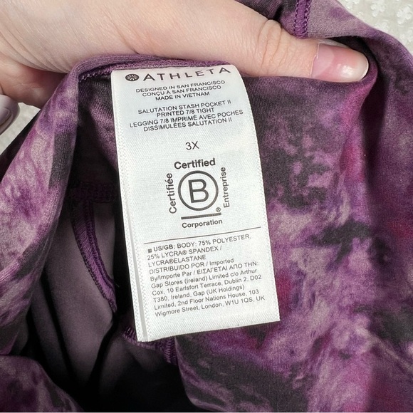 Athleta Purple Tie Dye Salutation Stash Pocket II Printed 7/8 Leggings - Picture 3 of 6